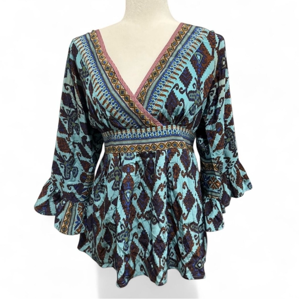 Plenty Bohemian V-Neck Multicolor Top. Size 4